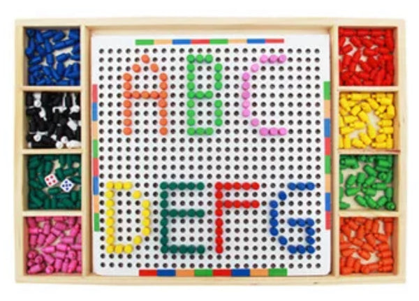 La table trouée & petits pions en bois preecriture 3ans +