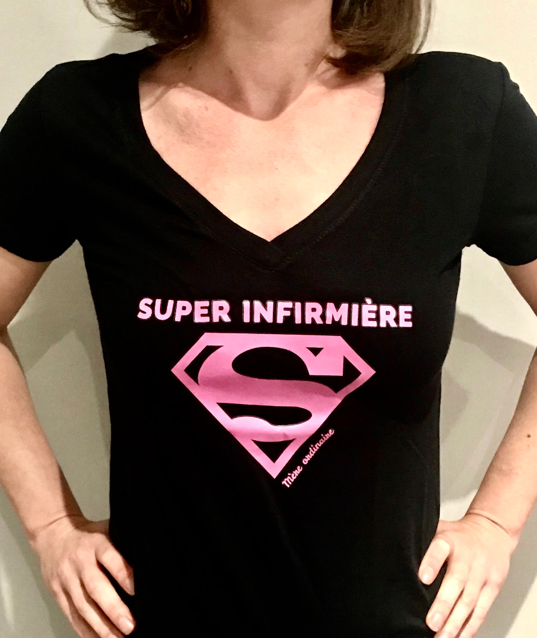 Super INFIRMIÈRE t-shirt *